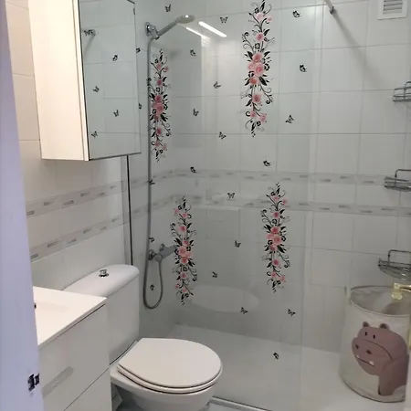 One Bedroom, Apartment *